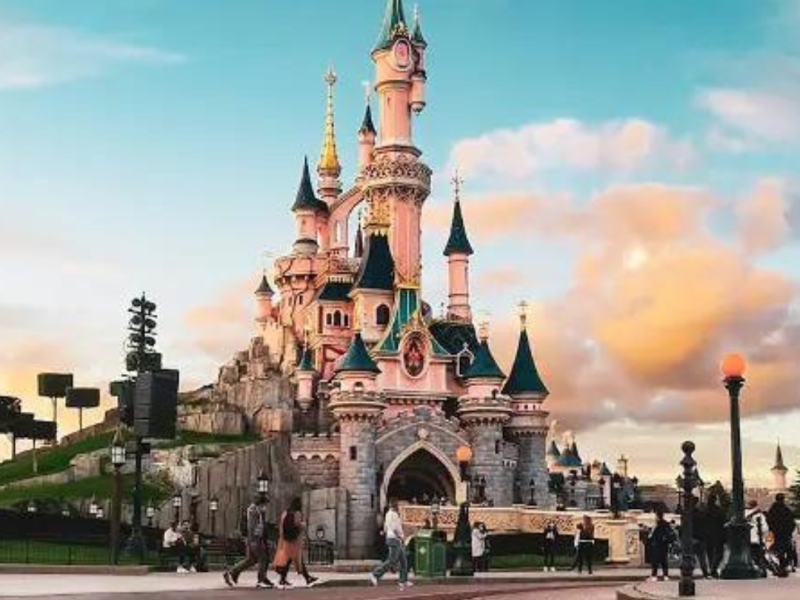 De Madrid a Disneyland Paris